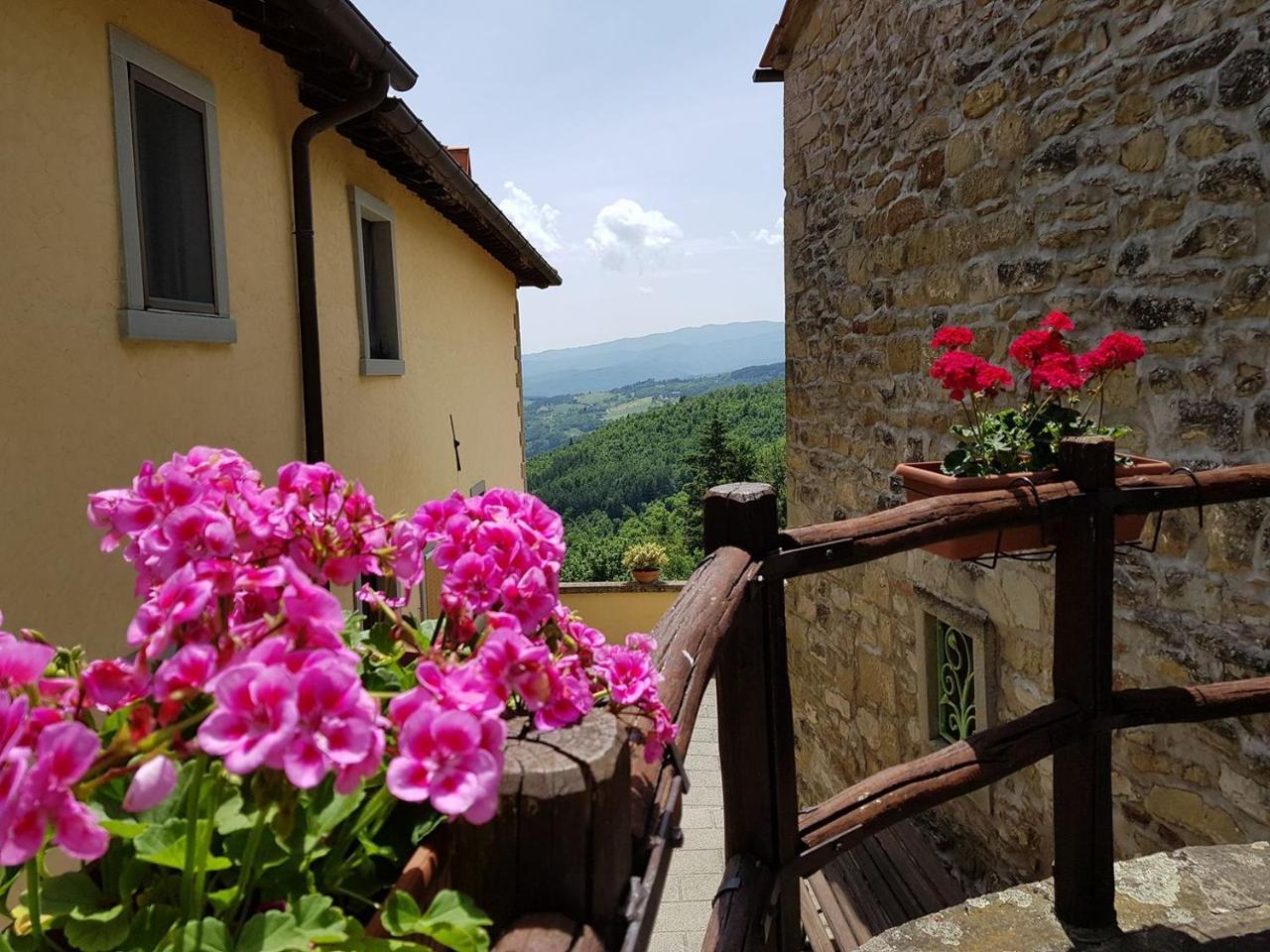Hotel Borgo Tramonte Pratovecchio Exterior foto